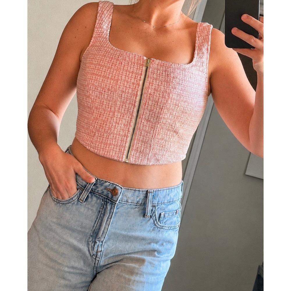 WAYF Pink Tweed Zip Front Crop Top Textured Smocked Back Size S - Picture 4 of 13